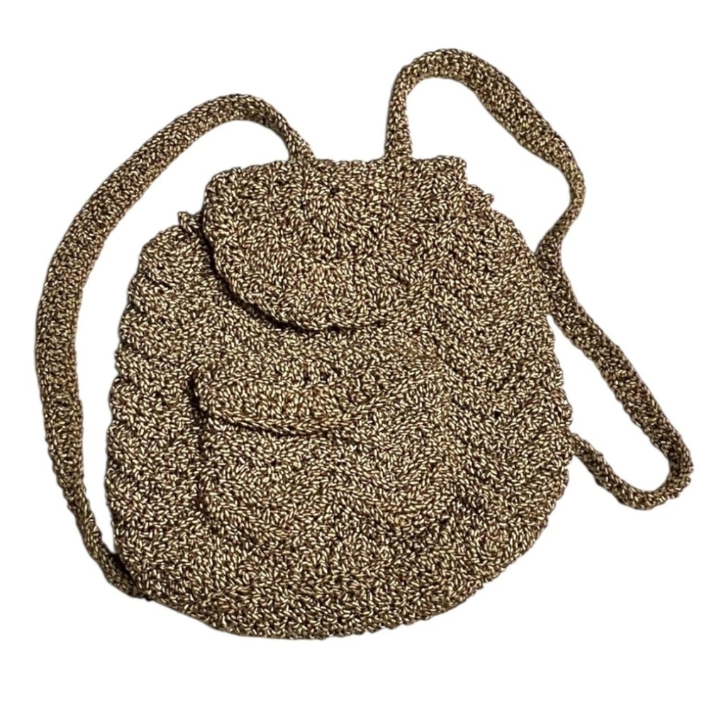 🌼 Vintage Carrie Forbes woven backpack